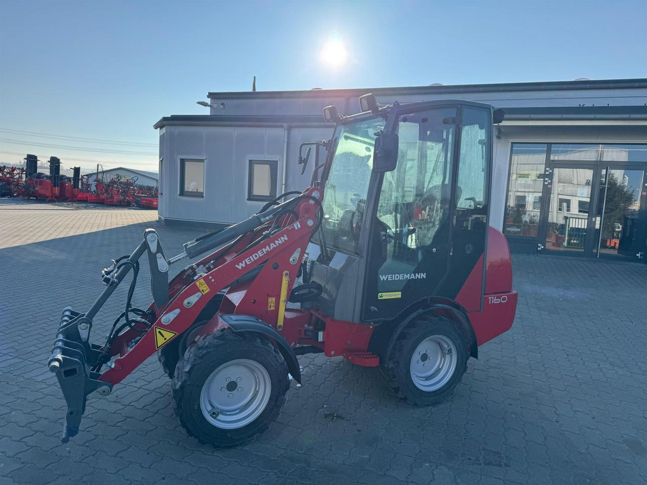 Weidemann 1160 Front
