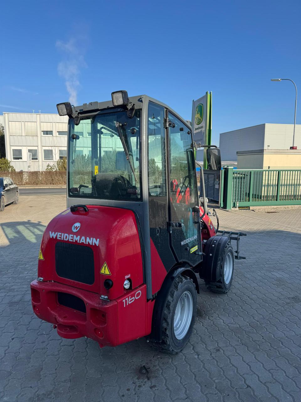 Weidemann 1160 Right