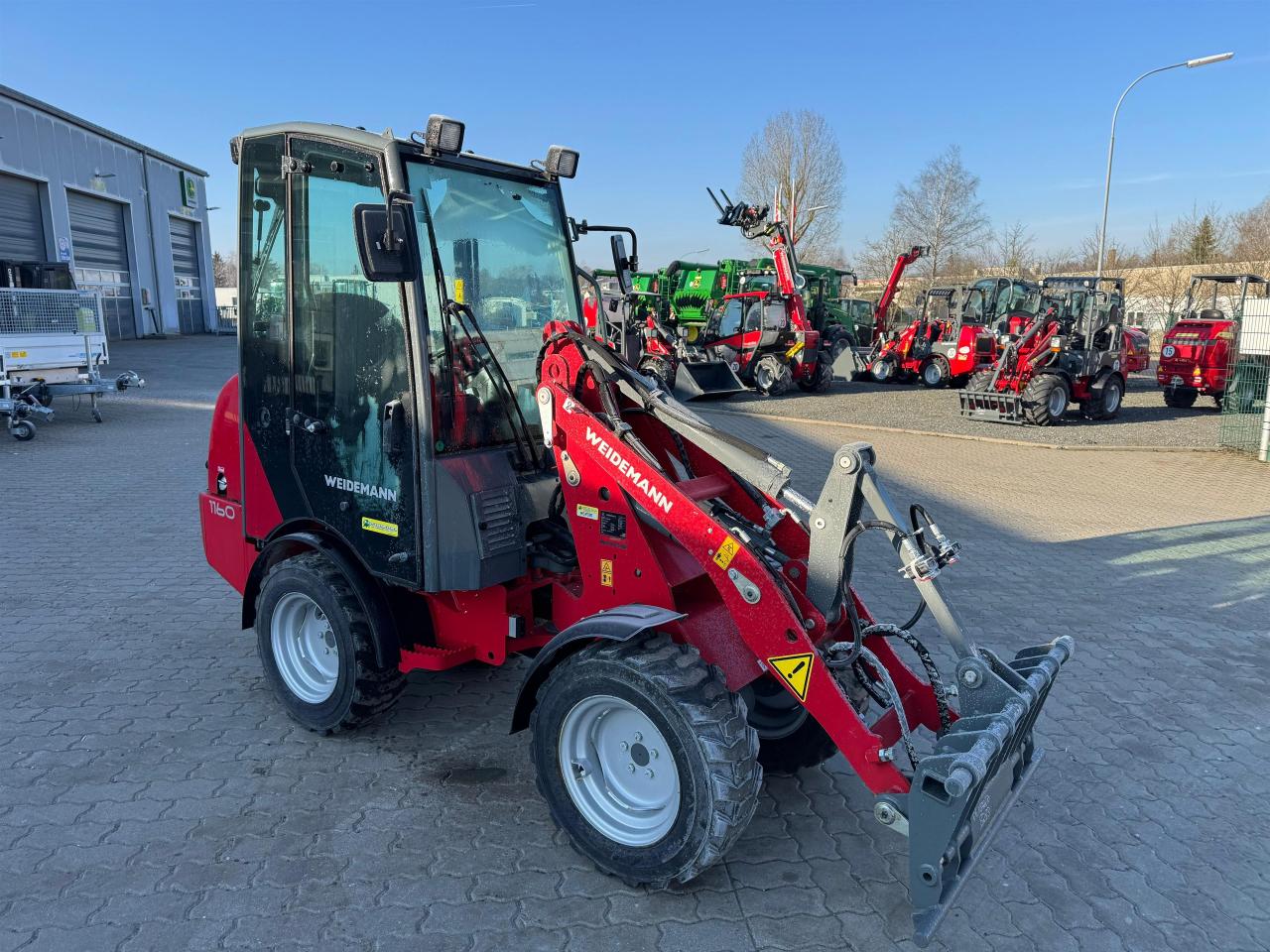 Weidemann 1160 Inside