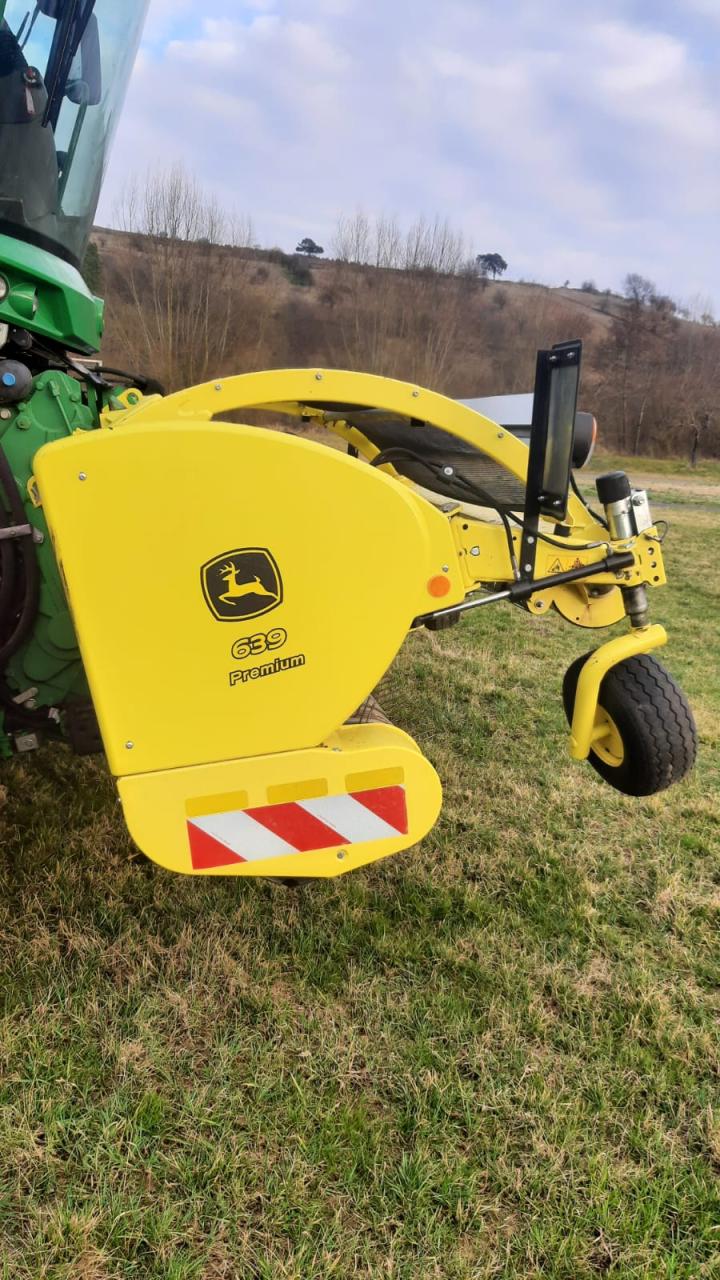 John Deere 8400i Aerial