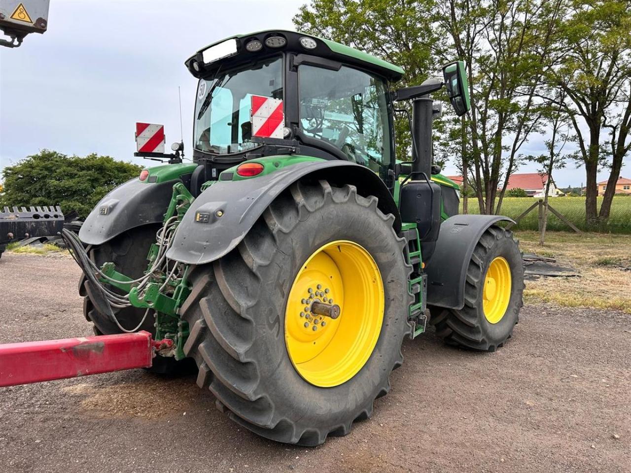 John Deere 6R 250 Right