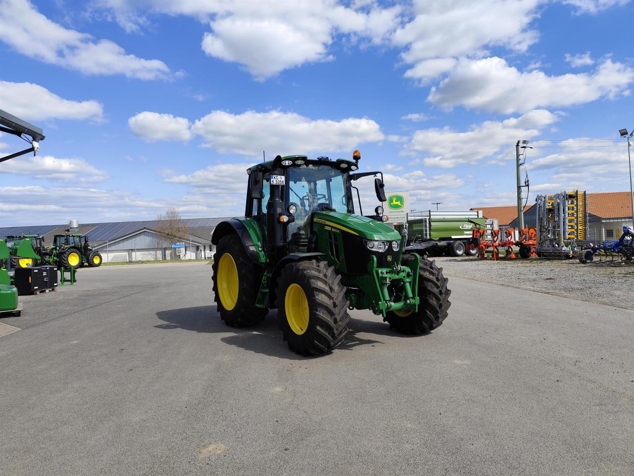 John Deere 6100M Rear