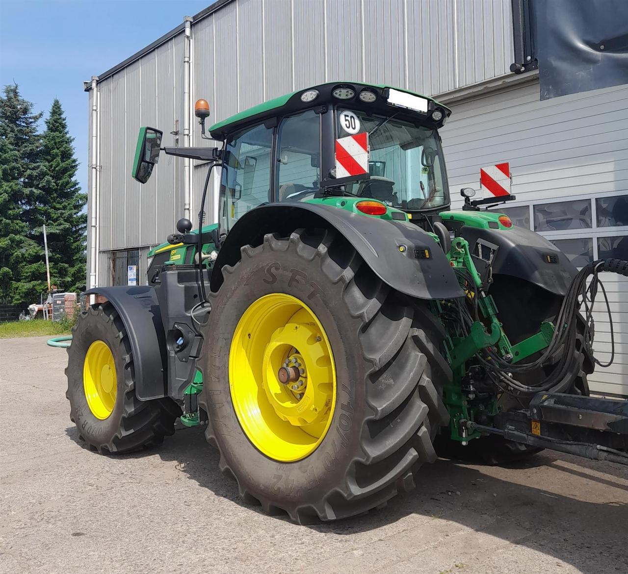 John Deere 6R 215 Left