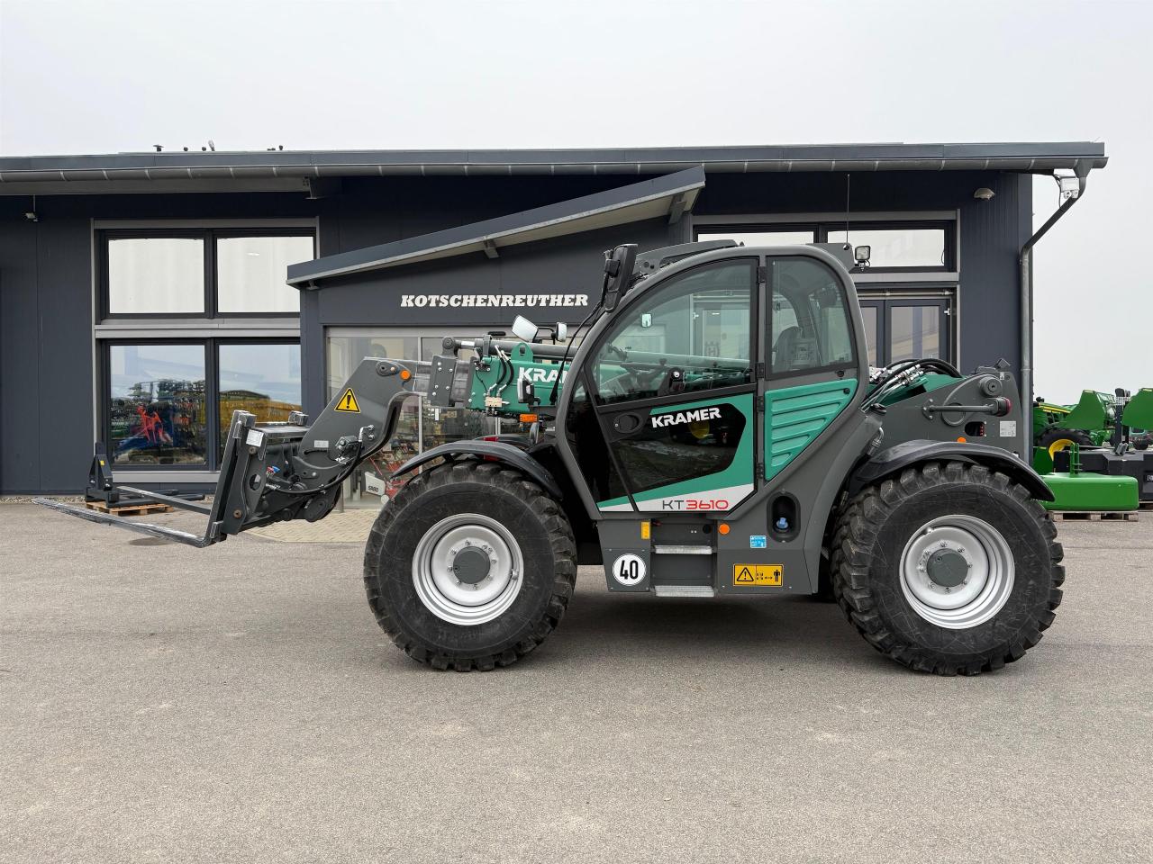 Kramer KT3610 (415-48)