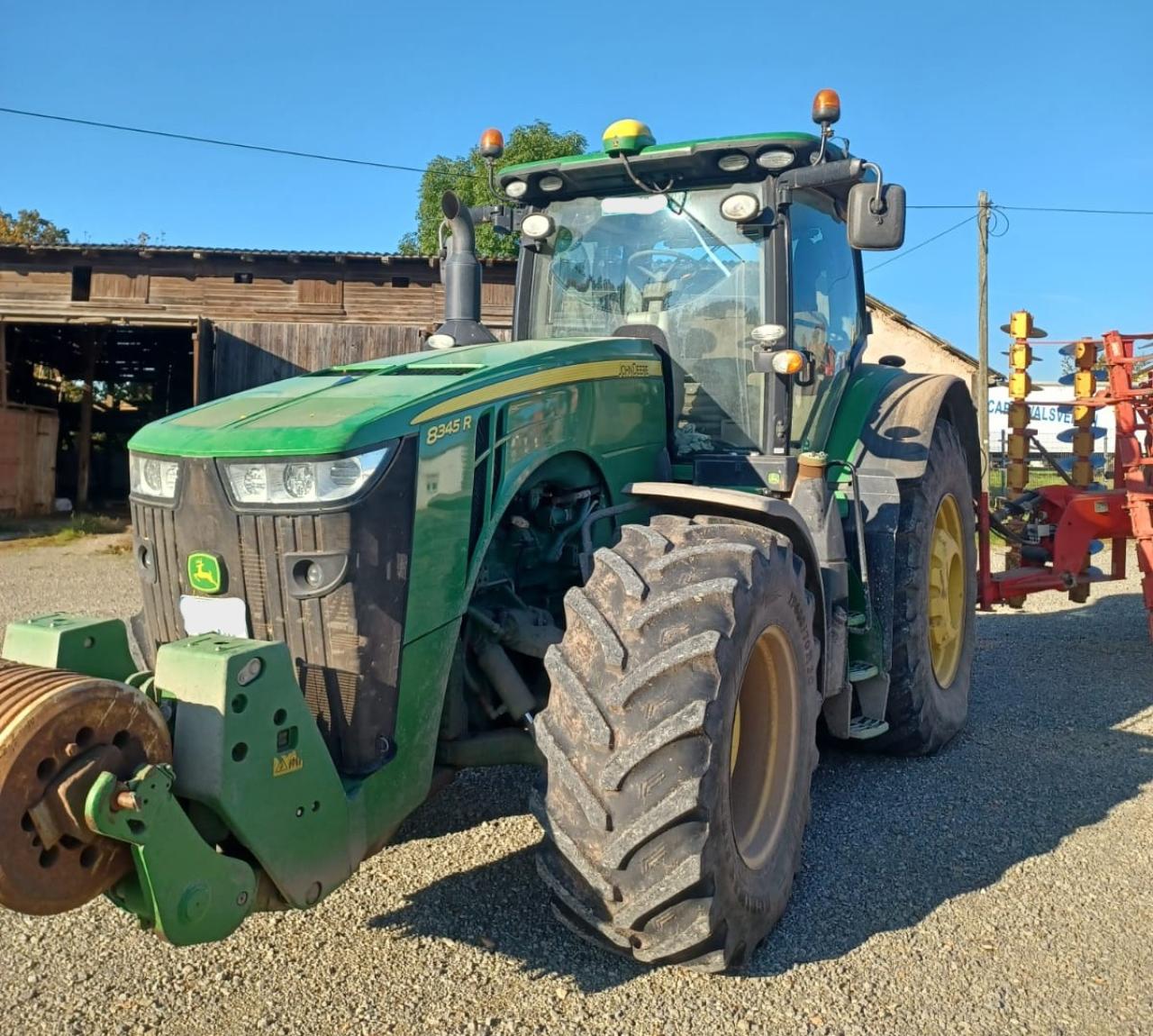 John Deere 8345R
