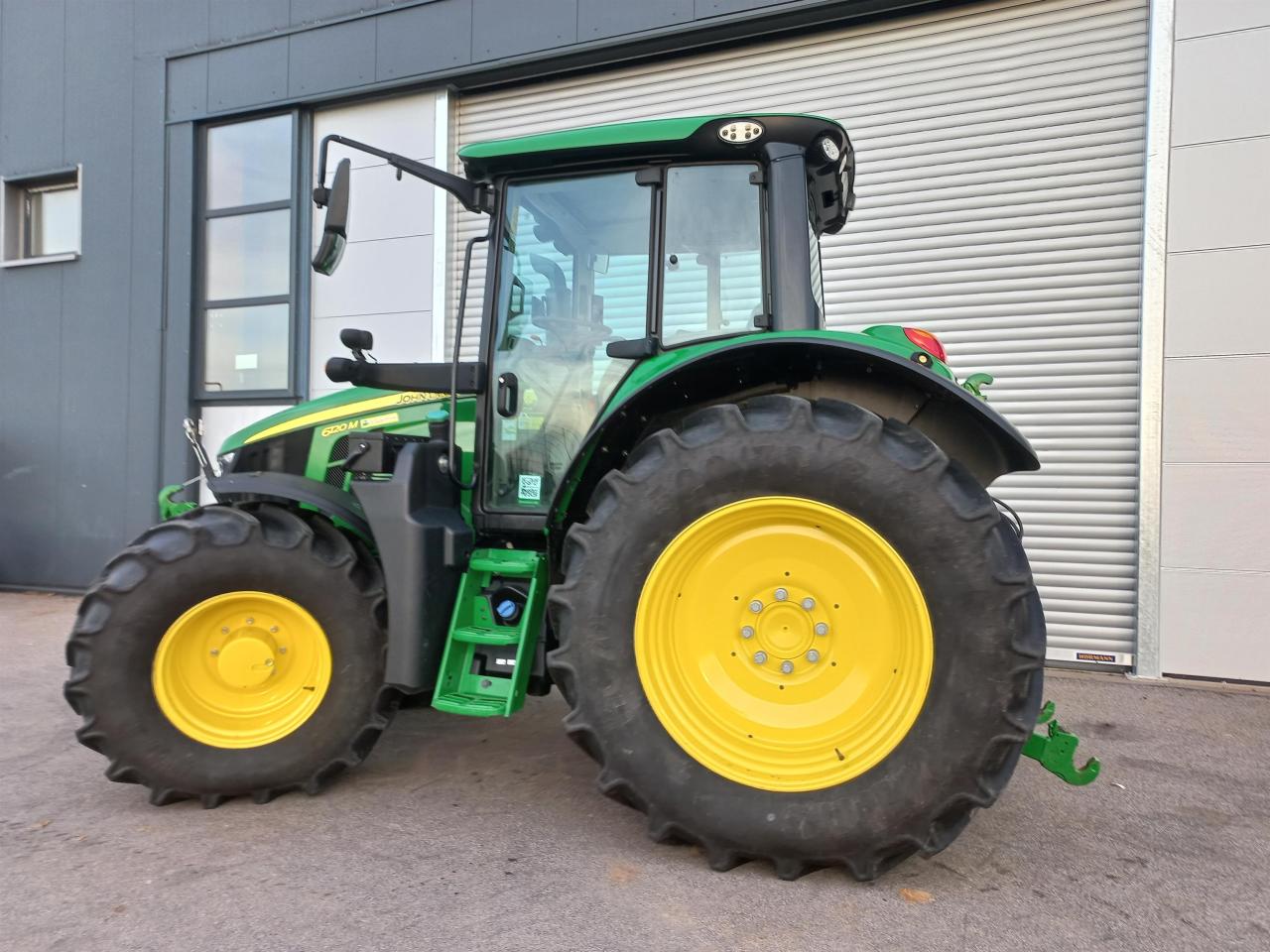 John Deere 6120M Left