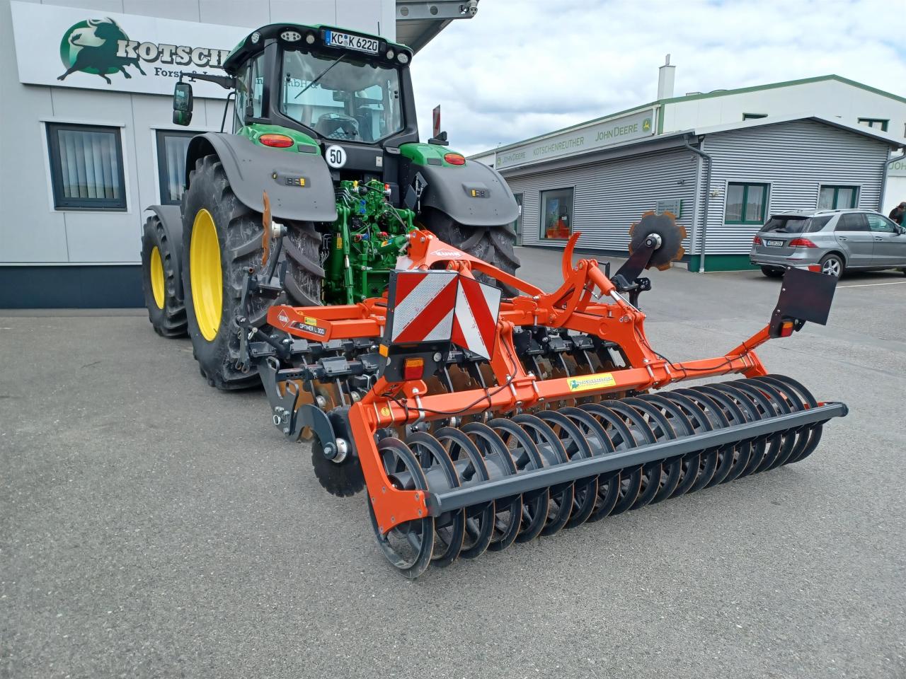 Kuhn Optimer L 300 Rear