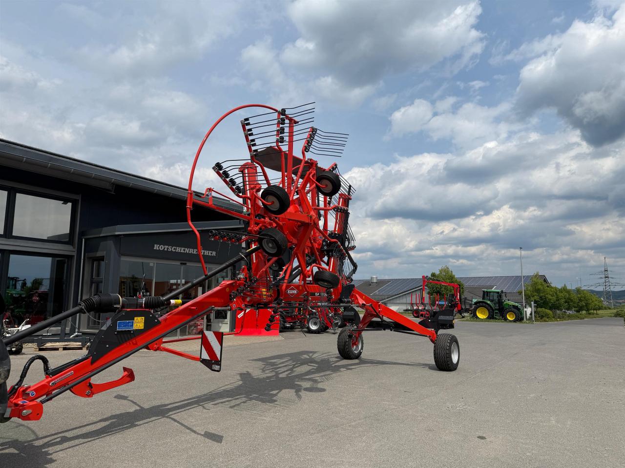 Kuhn GA 8030 Front