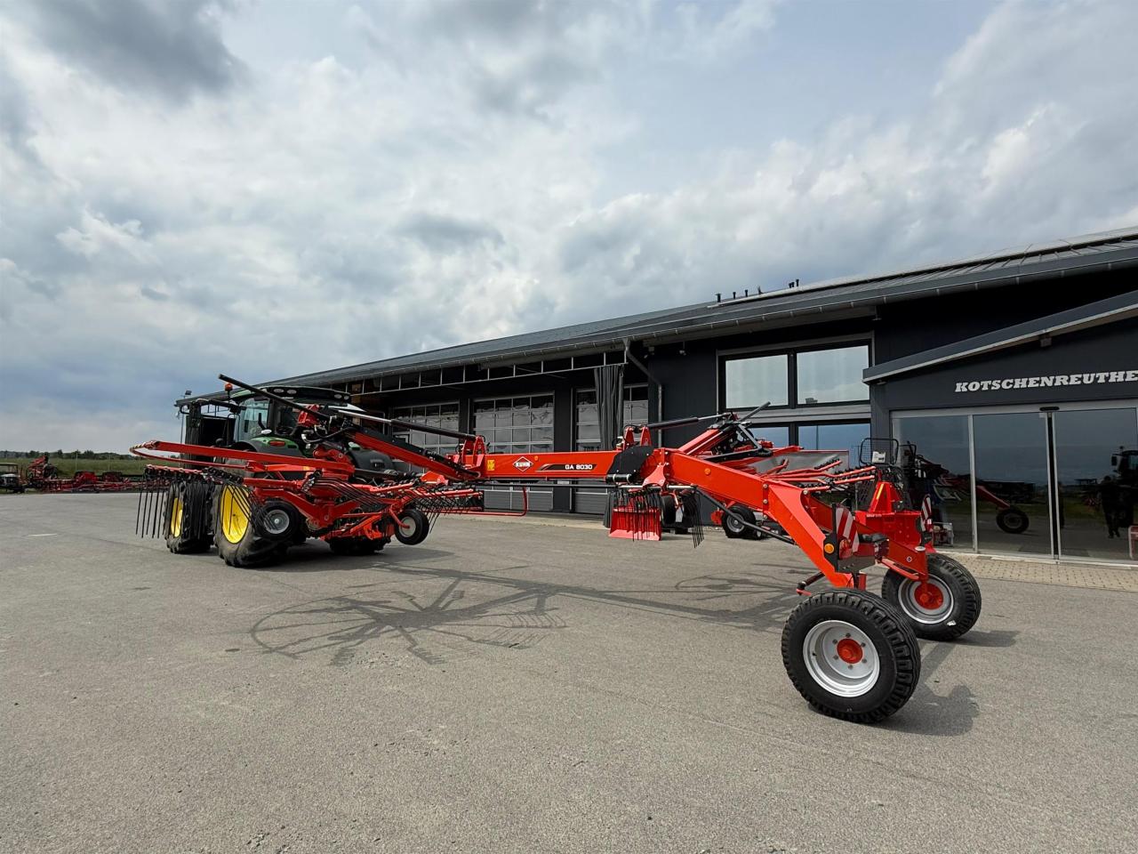 Kuhn GA 8030 Aerial