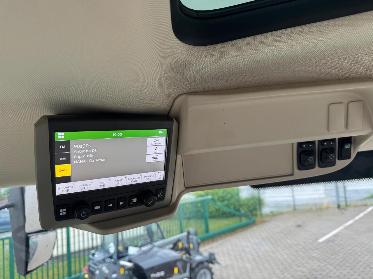 John Deere 6R 215 - Command PRO Rear