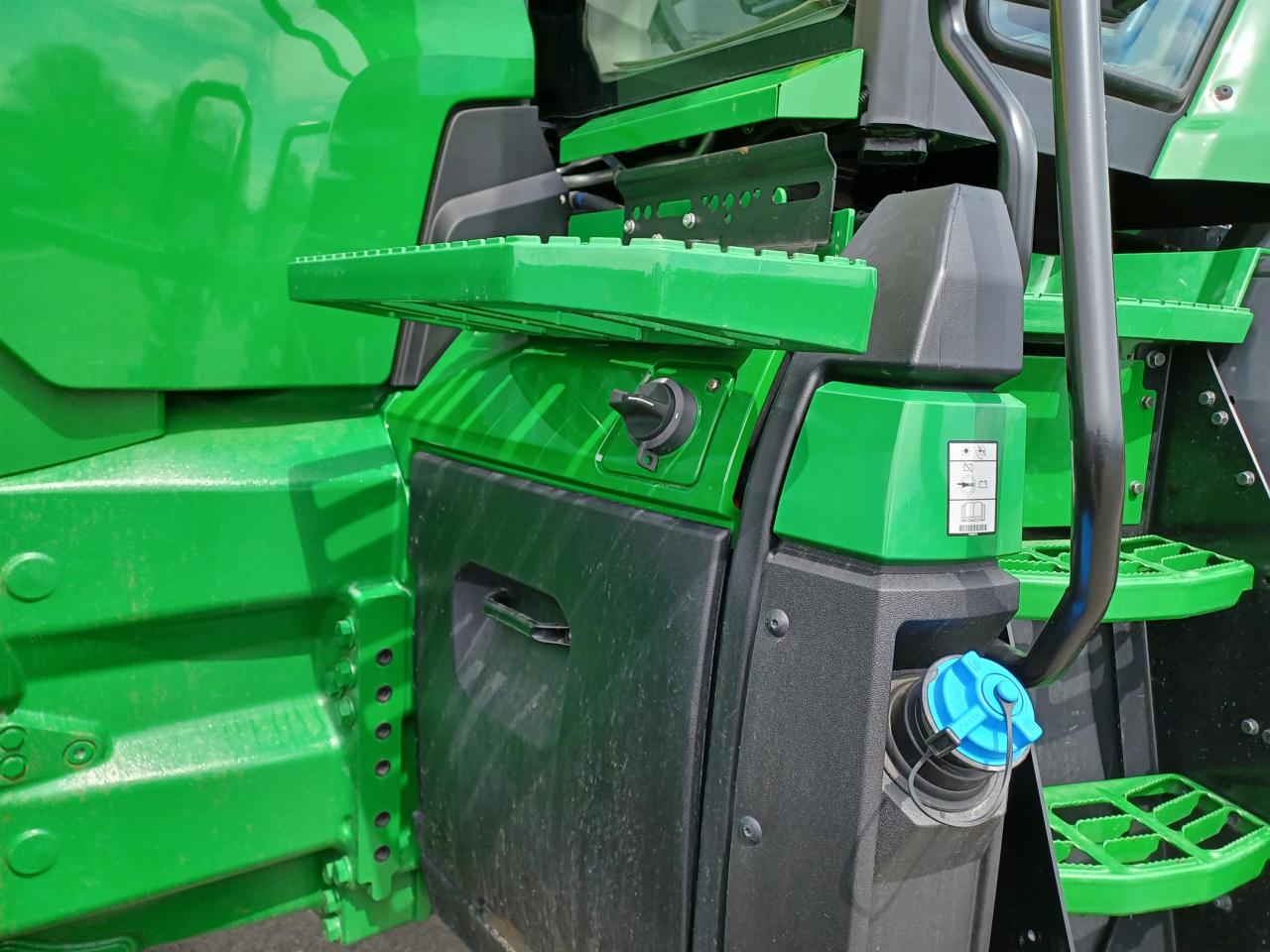 John Deere 8RX 410 Rear