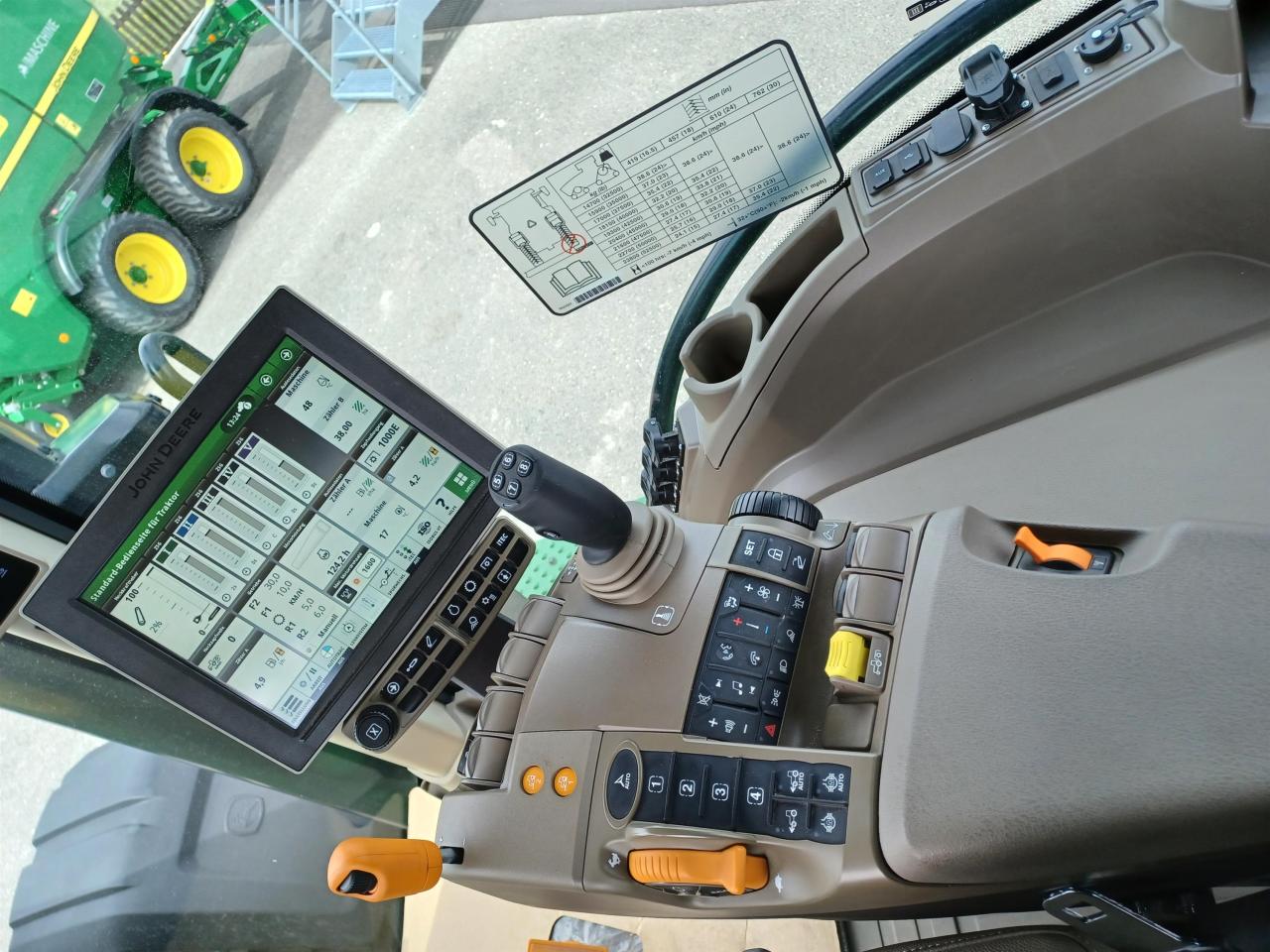 John Deere 8RX 410 Rear