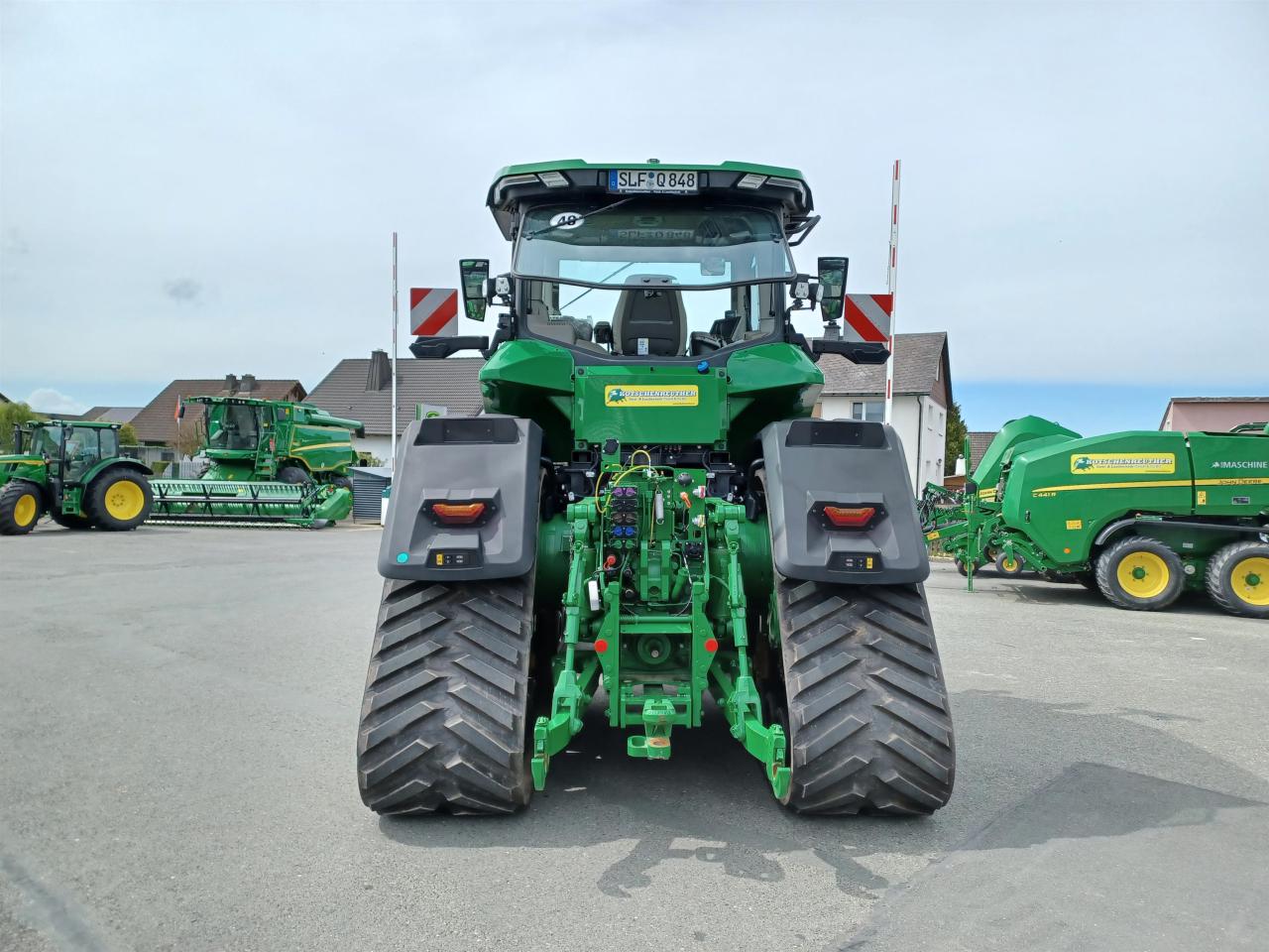 John Deere 8RX 410 Right