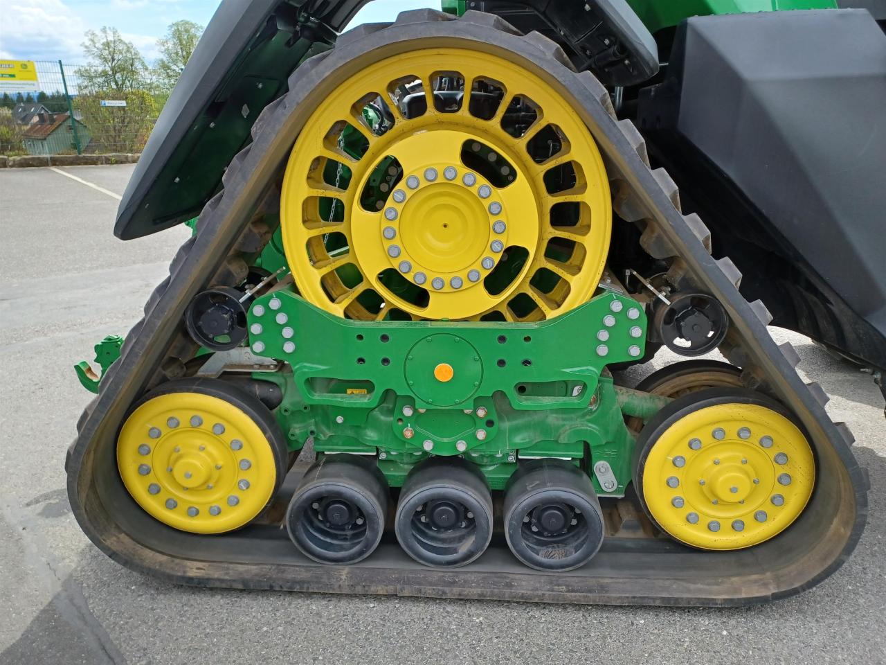 John Deere 8RX 410 Rear