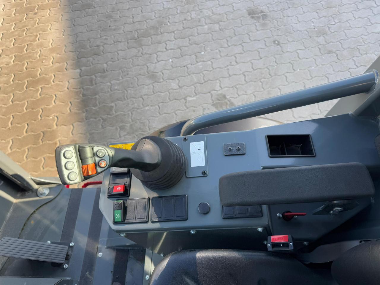 Weidemann 2080LP Rear