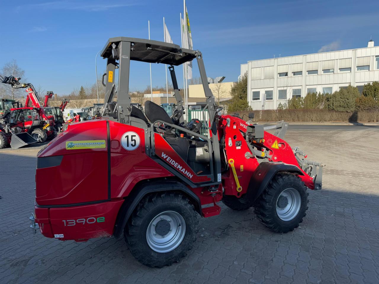 Weidemann 1390e Left
