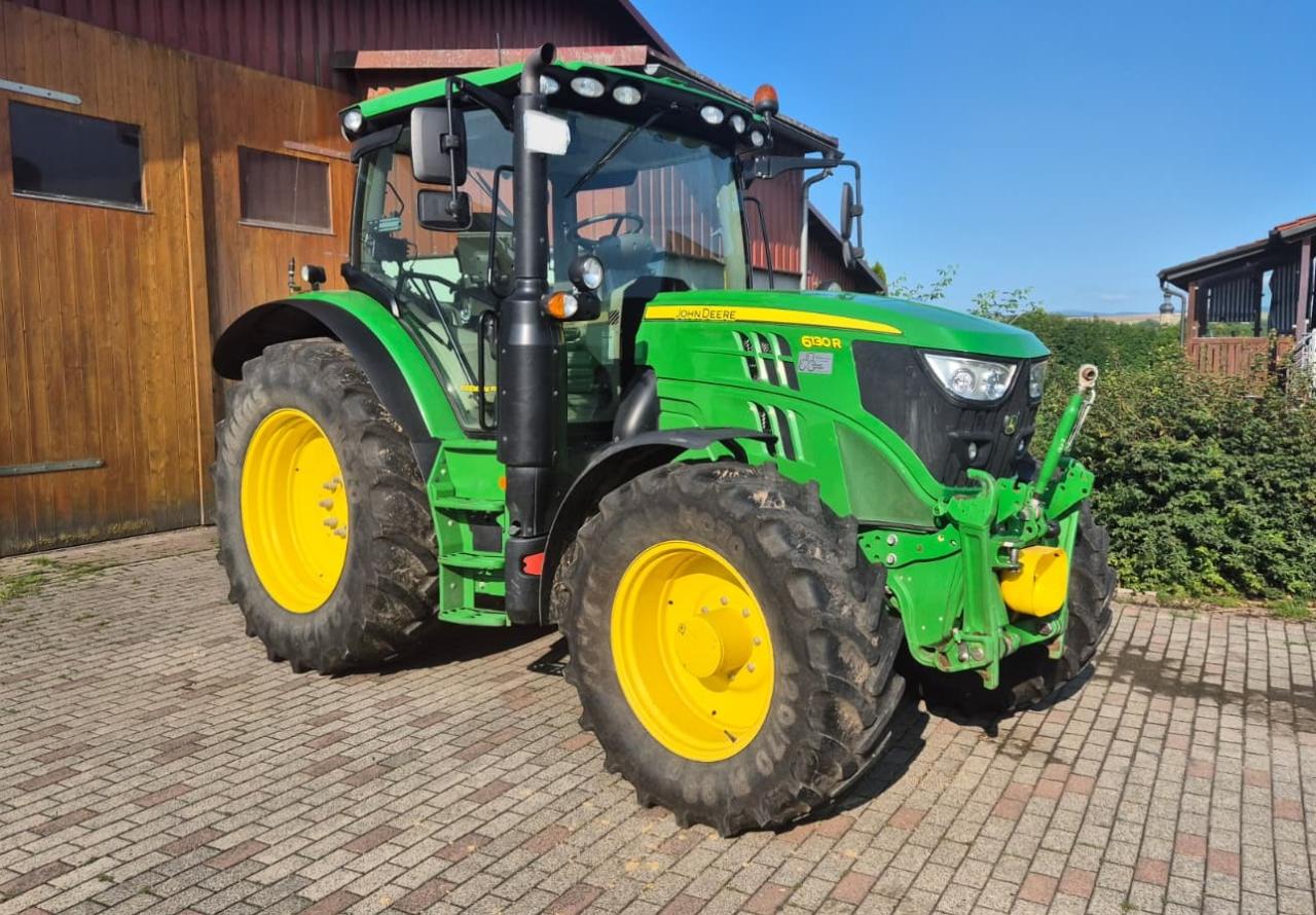 John Deere 6130R