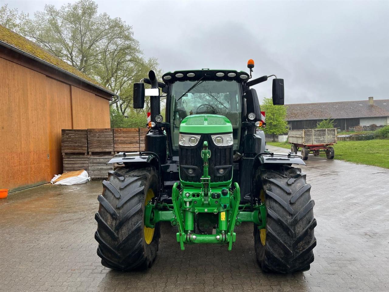 John Deere 6230R Above