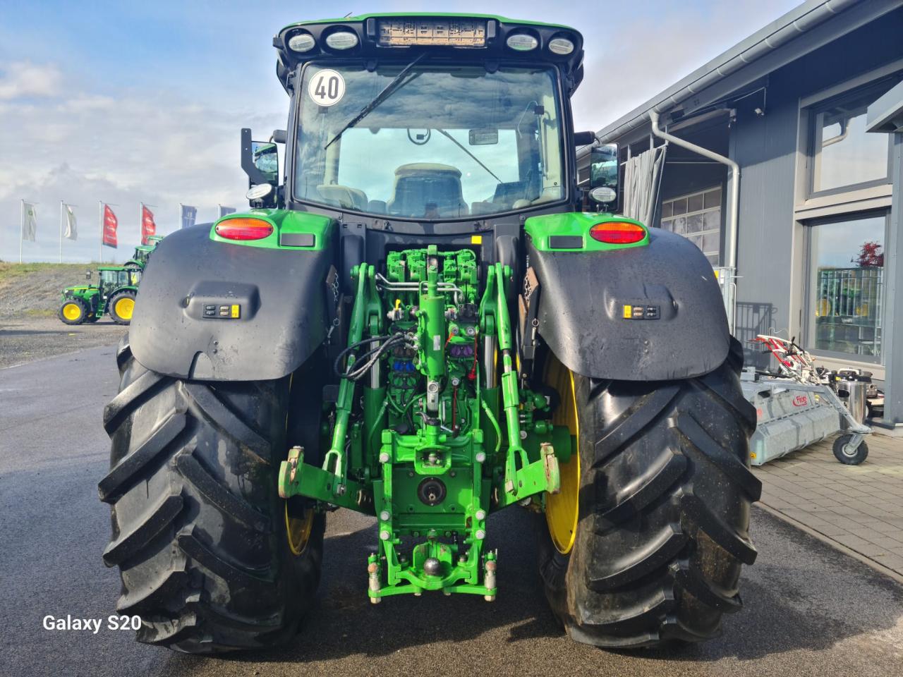 John Deere 6215R Right