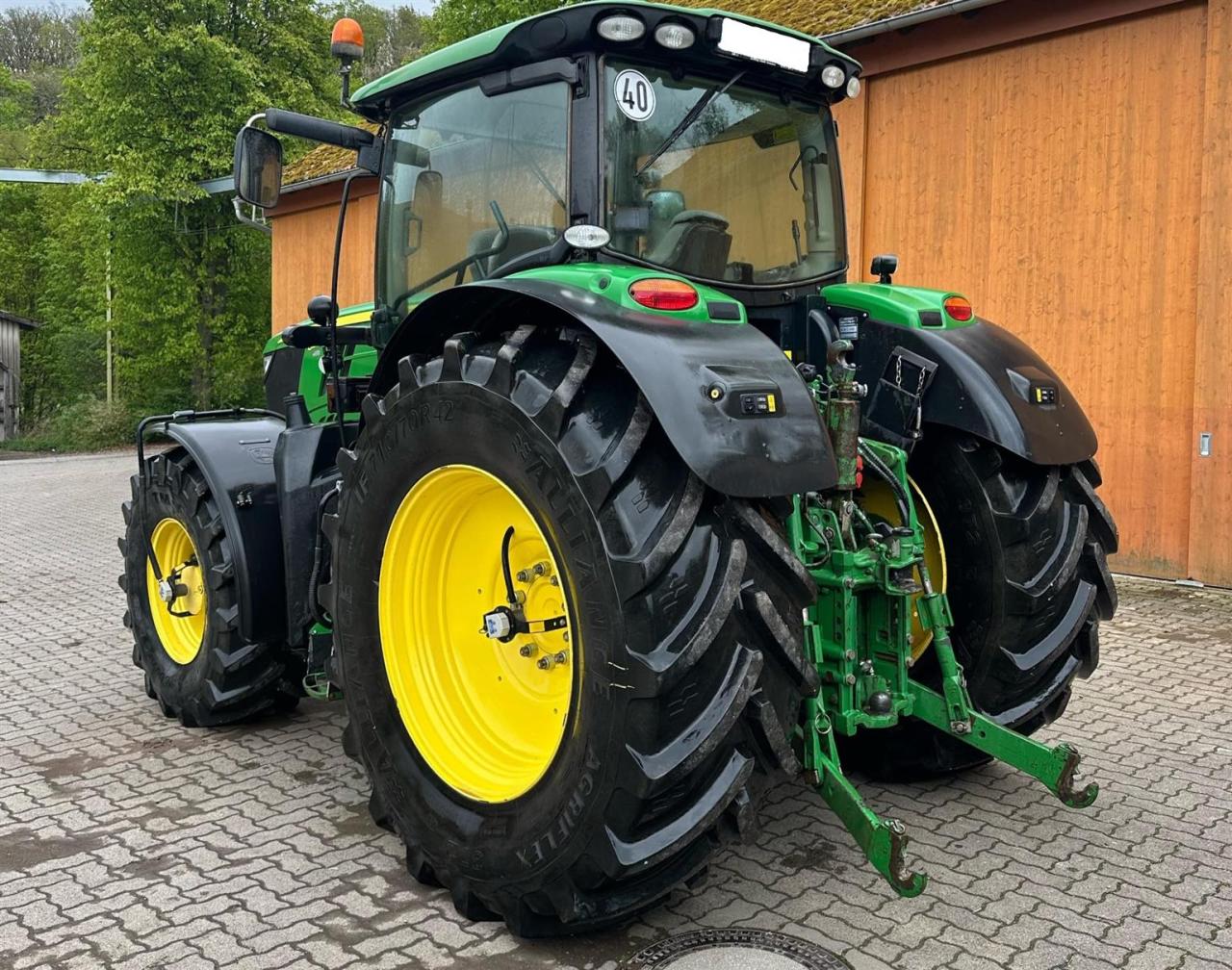 John Deere 6210R Front