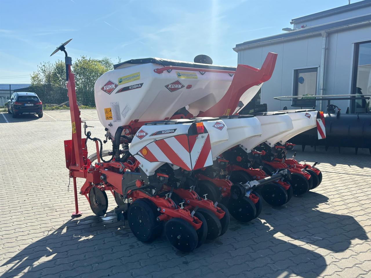 Kuhn Kosma TD Front