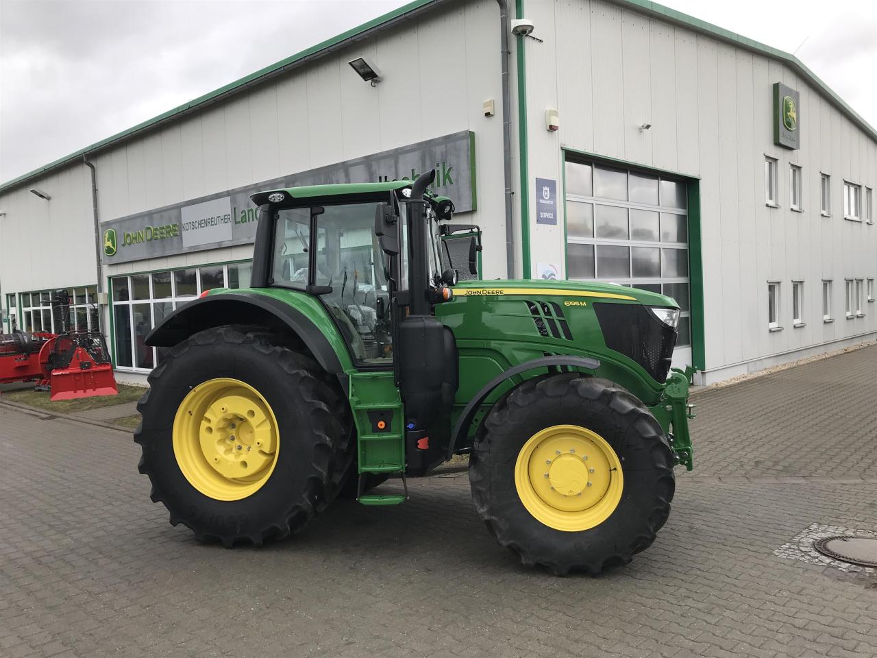 John Deere 6195M Hauptbild