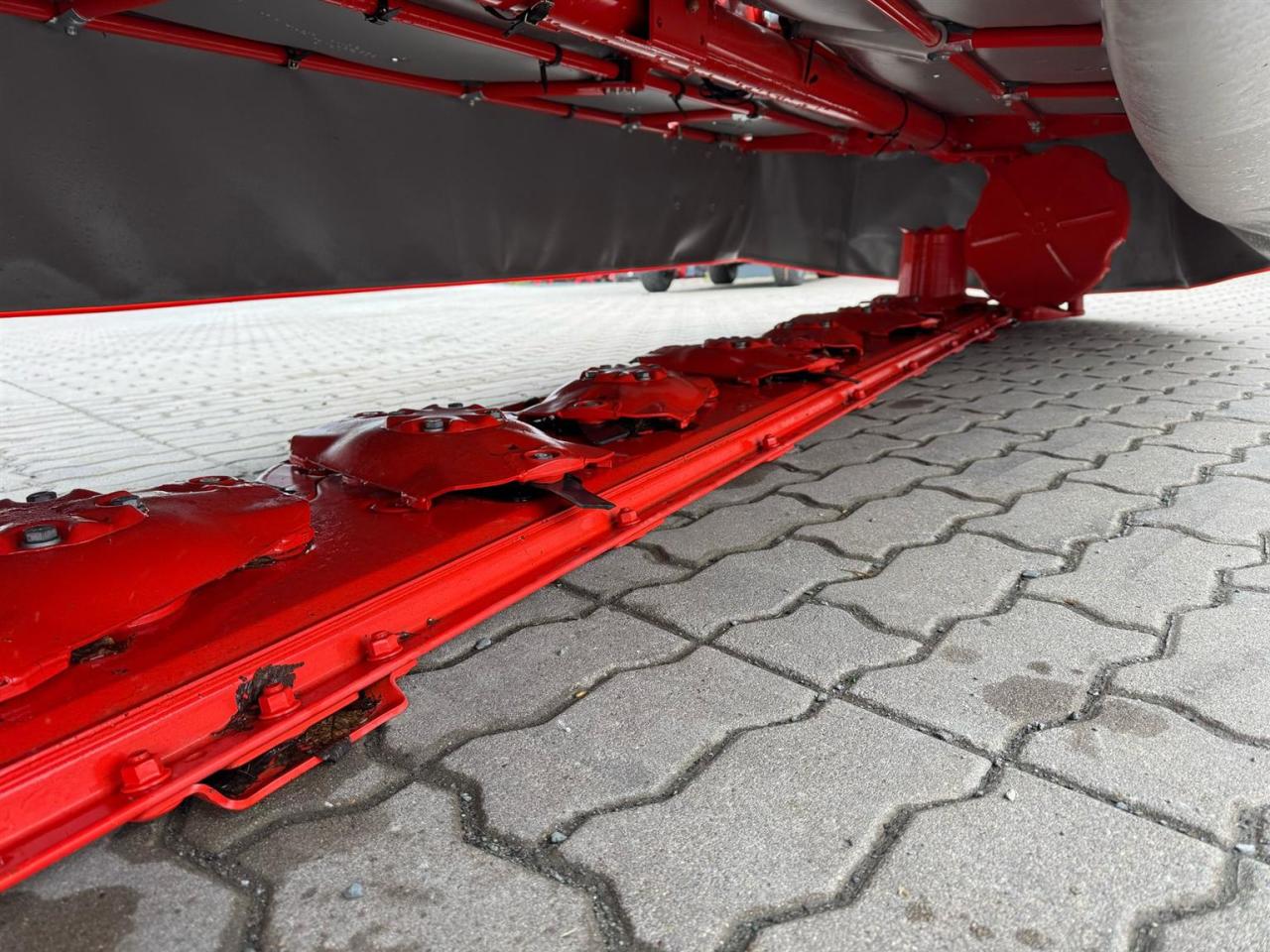 Kuhn GMD 4011-FF Aerial