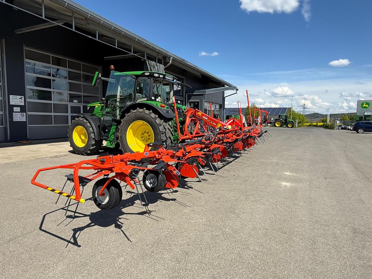 Kuhn GF 10803 Above