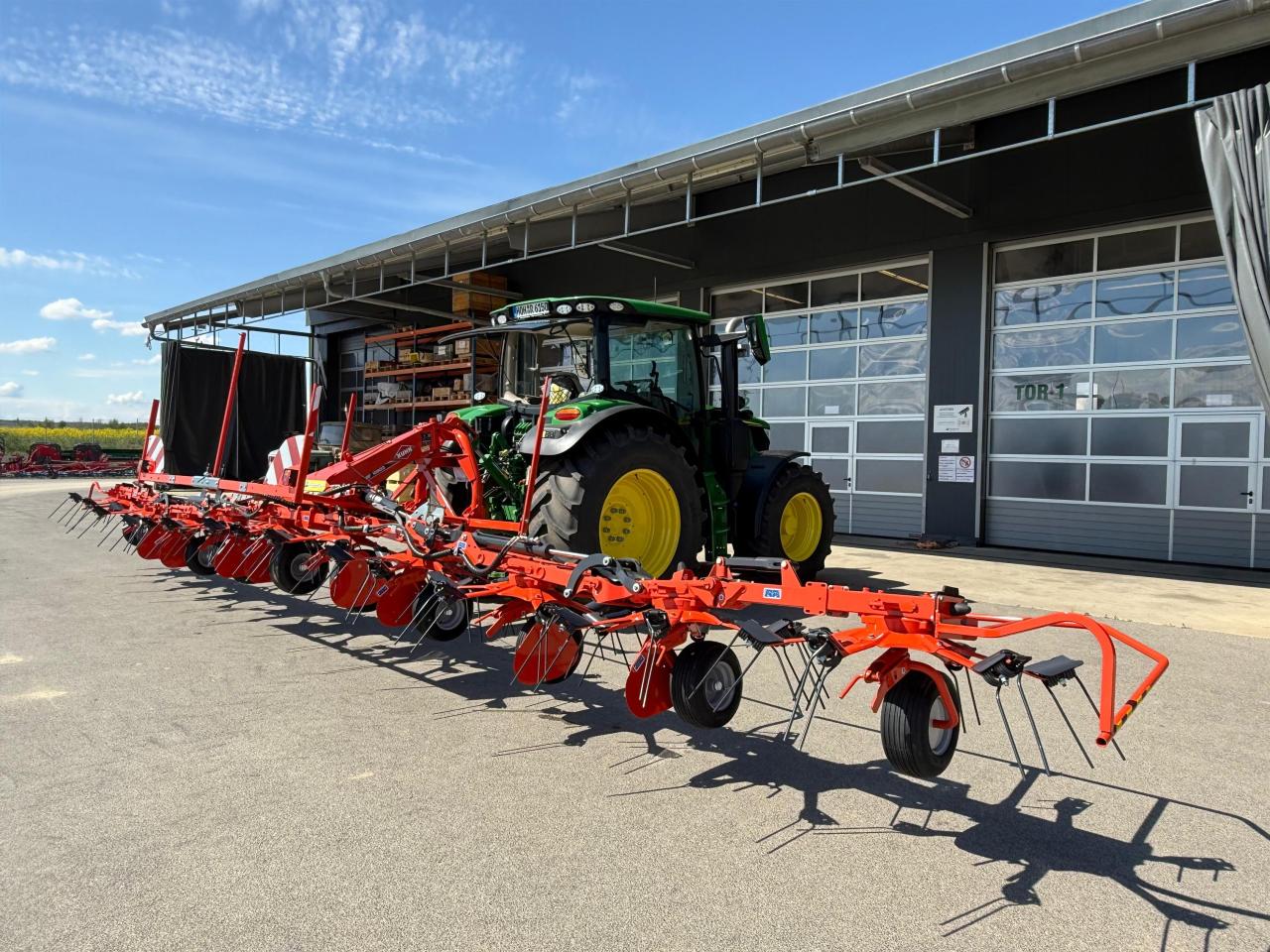 Kuhn GF 10803 Front