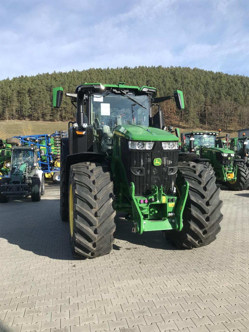 John Deere 7R 350 Front