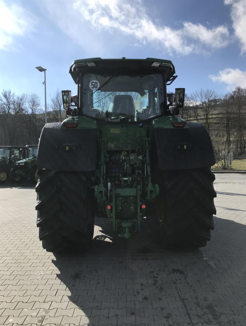 John Deere 7R 350 Left
