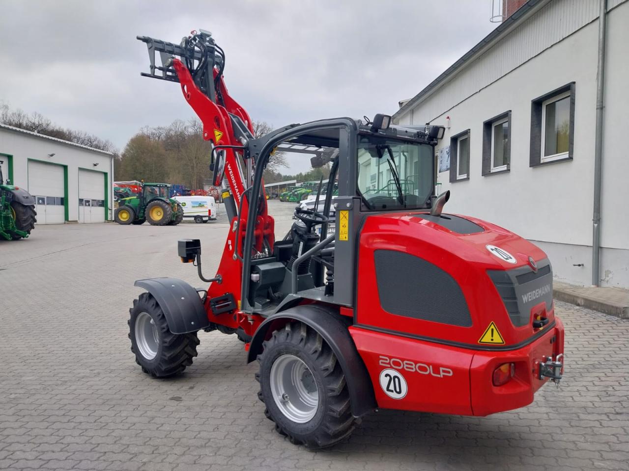Weidemann 2080LP Rear