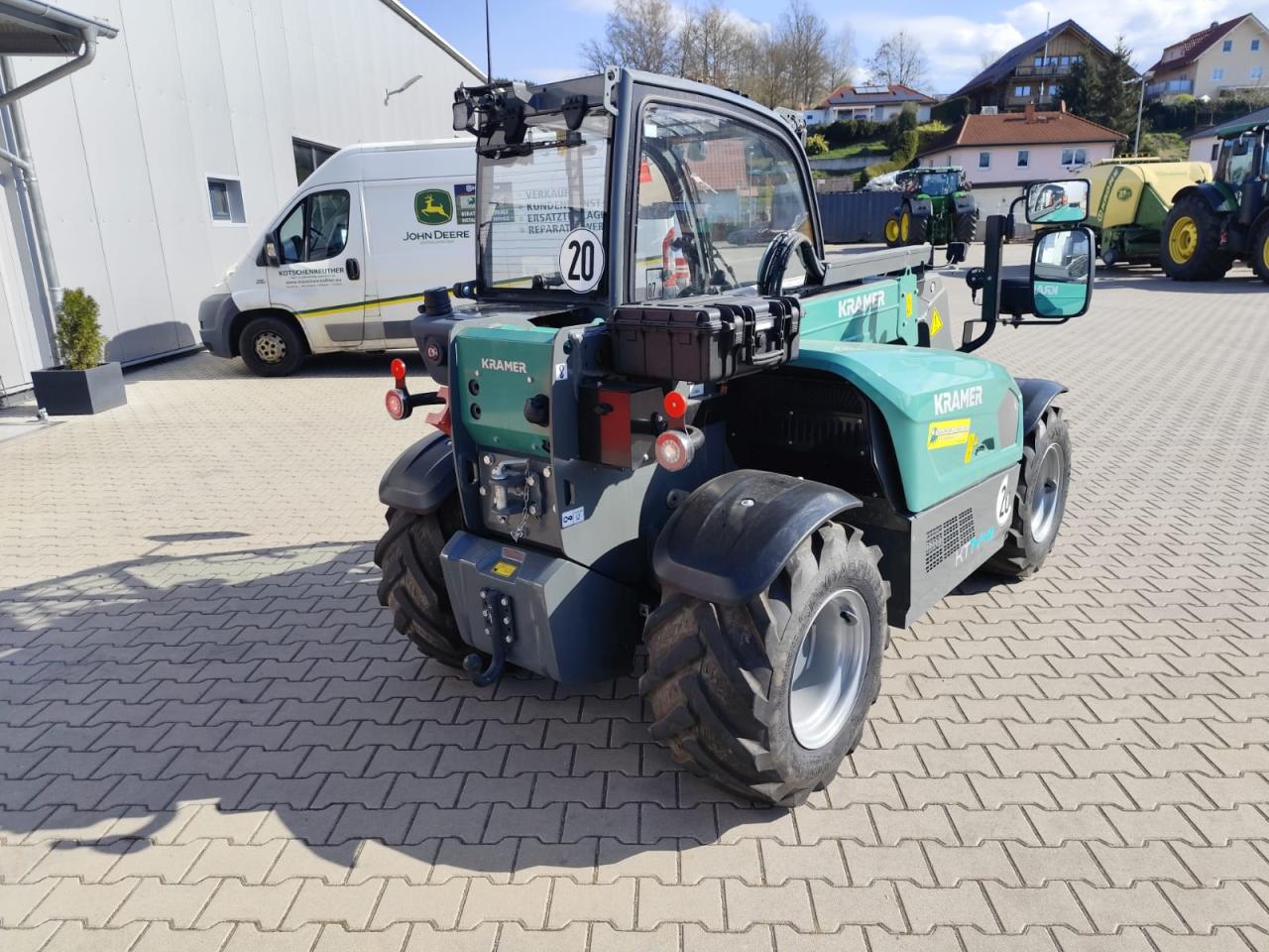 Kramer KT144e (T02-02) Rear