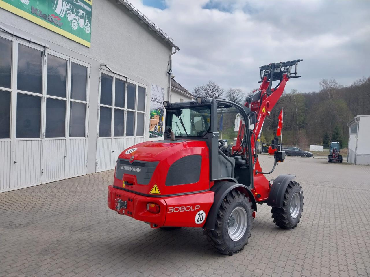 Weidemann 3080LP Right