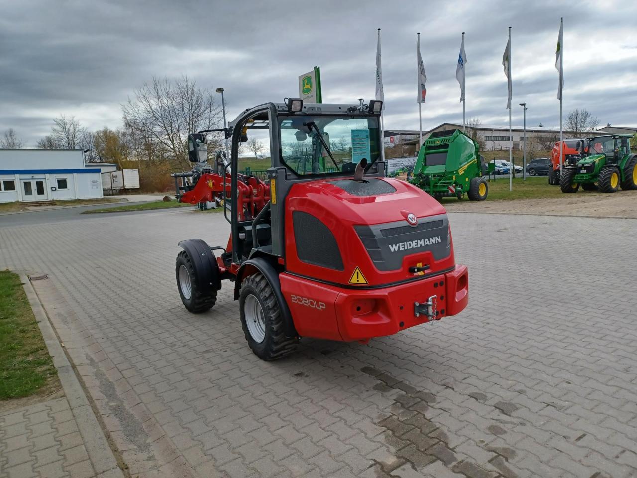 Weidemann 2080LP Rear