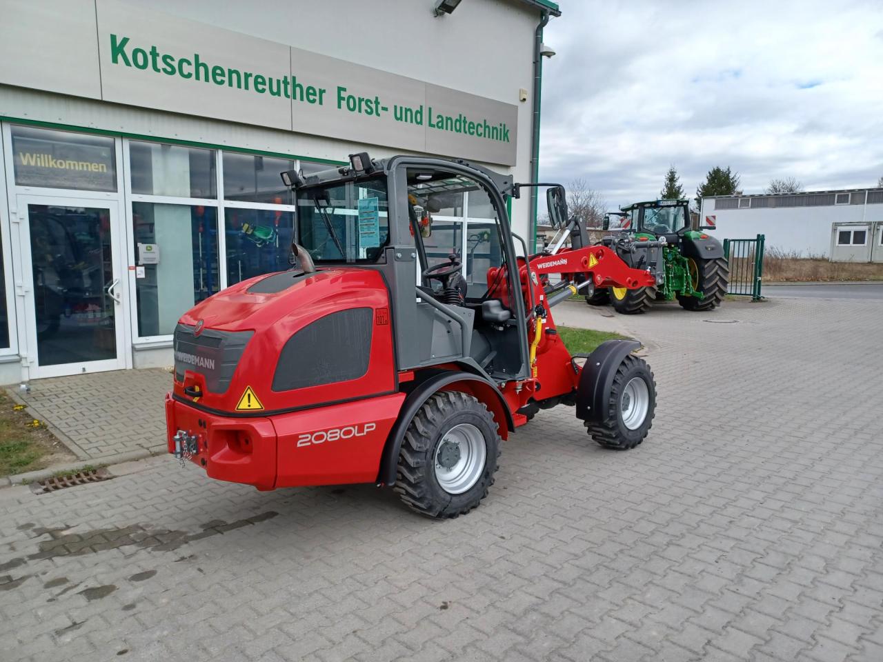 Weidemann 2080LP Right