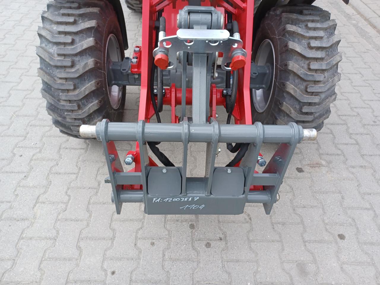 Weidemann 2080LP Above