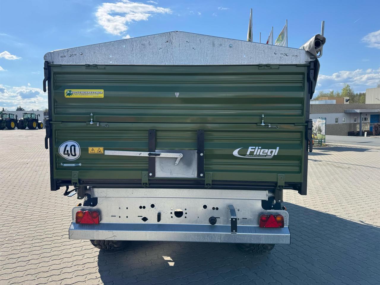 Fliegl TDK 100VR Fox Tandem Above