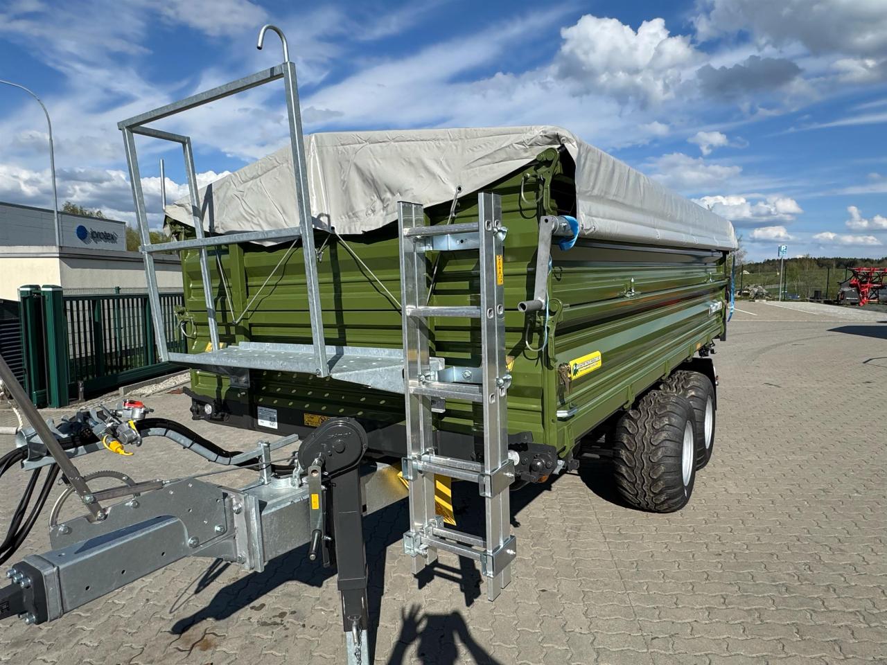 Fliegl TDK 100VR Fox Tandem Front