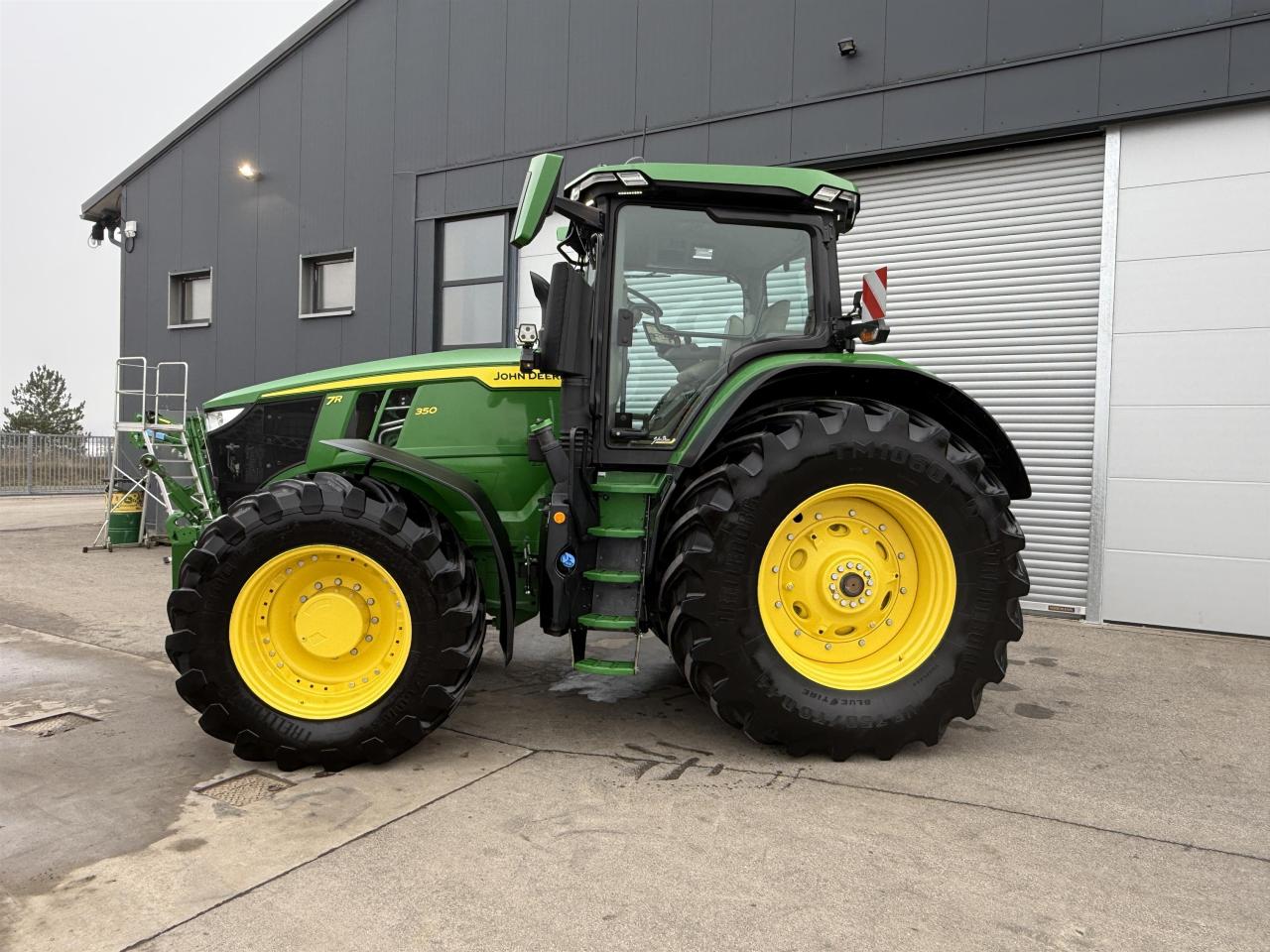 John Deere 7R 350 - Command PRO Front