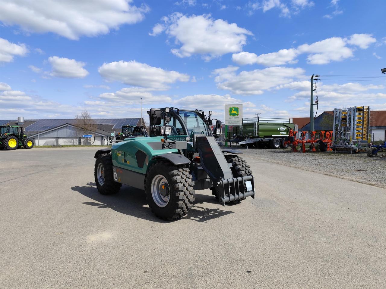 Kramer KT276 Front