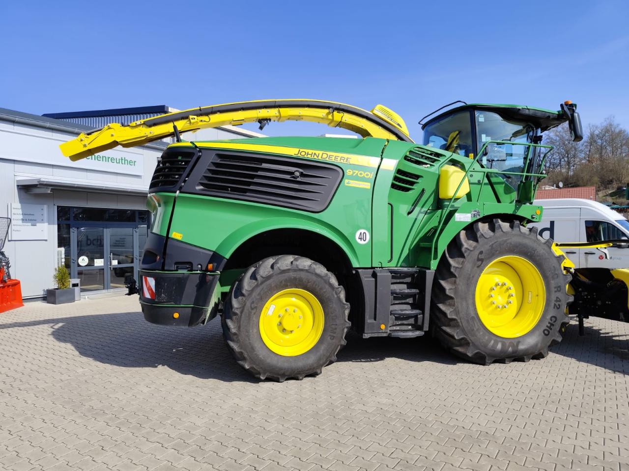 John Deere 9700i Right