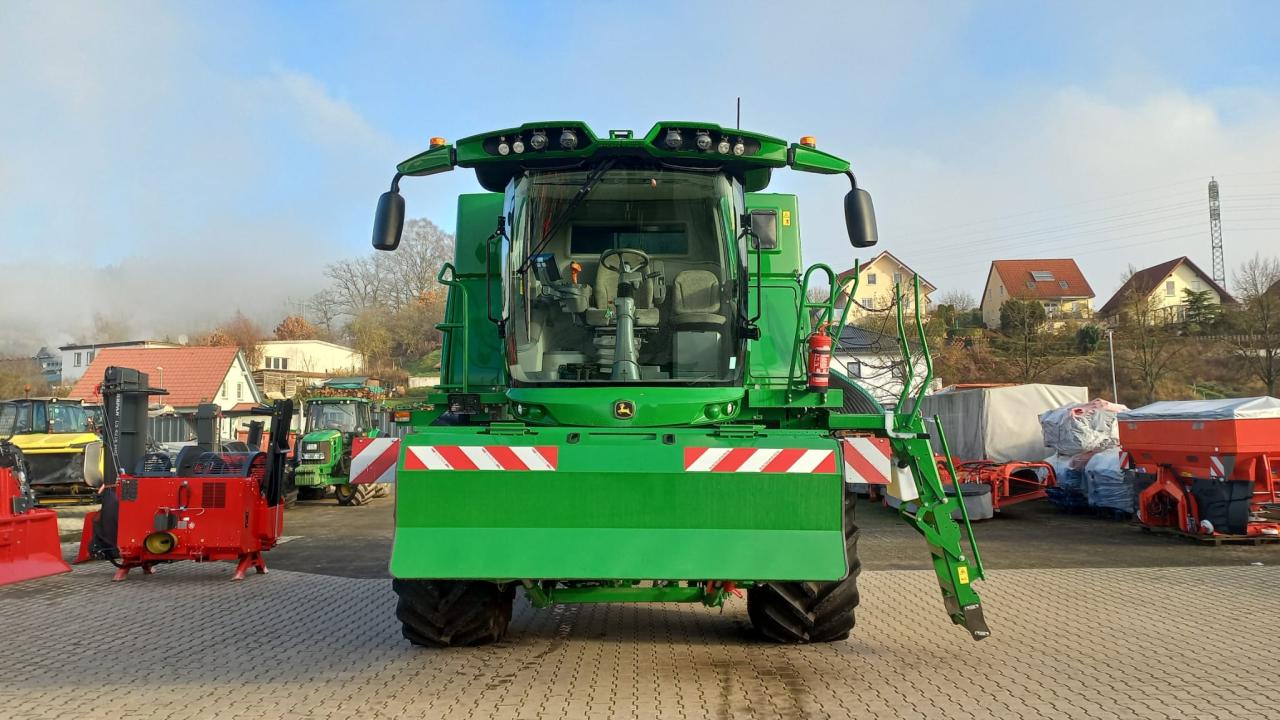 John Deere S785i HM - 710er Bereifung Front