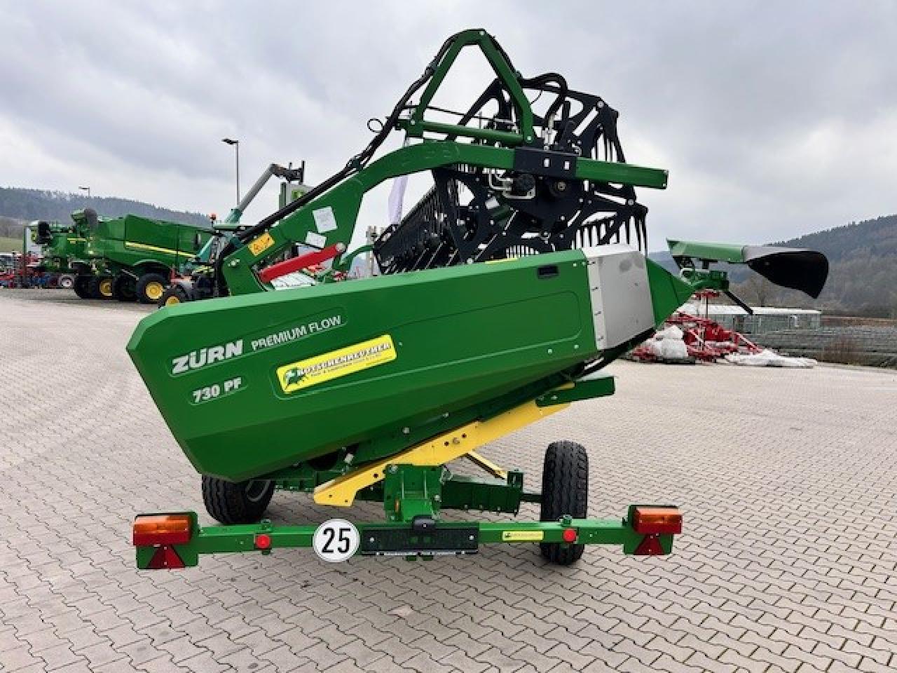 John Deere S785i HM - 710er Bereifung Rear