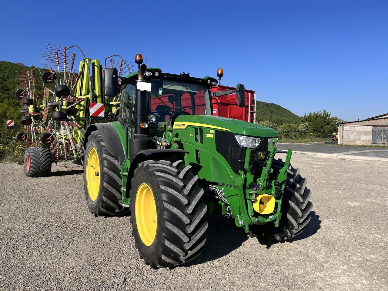 John Deere 6R 155 Front