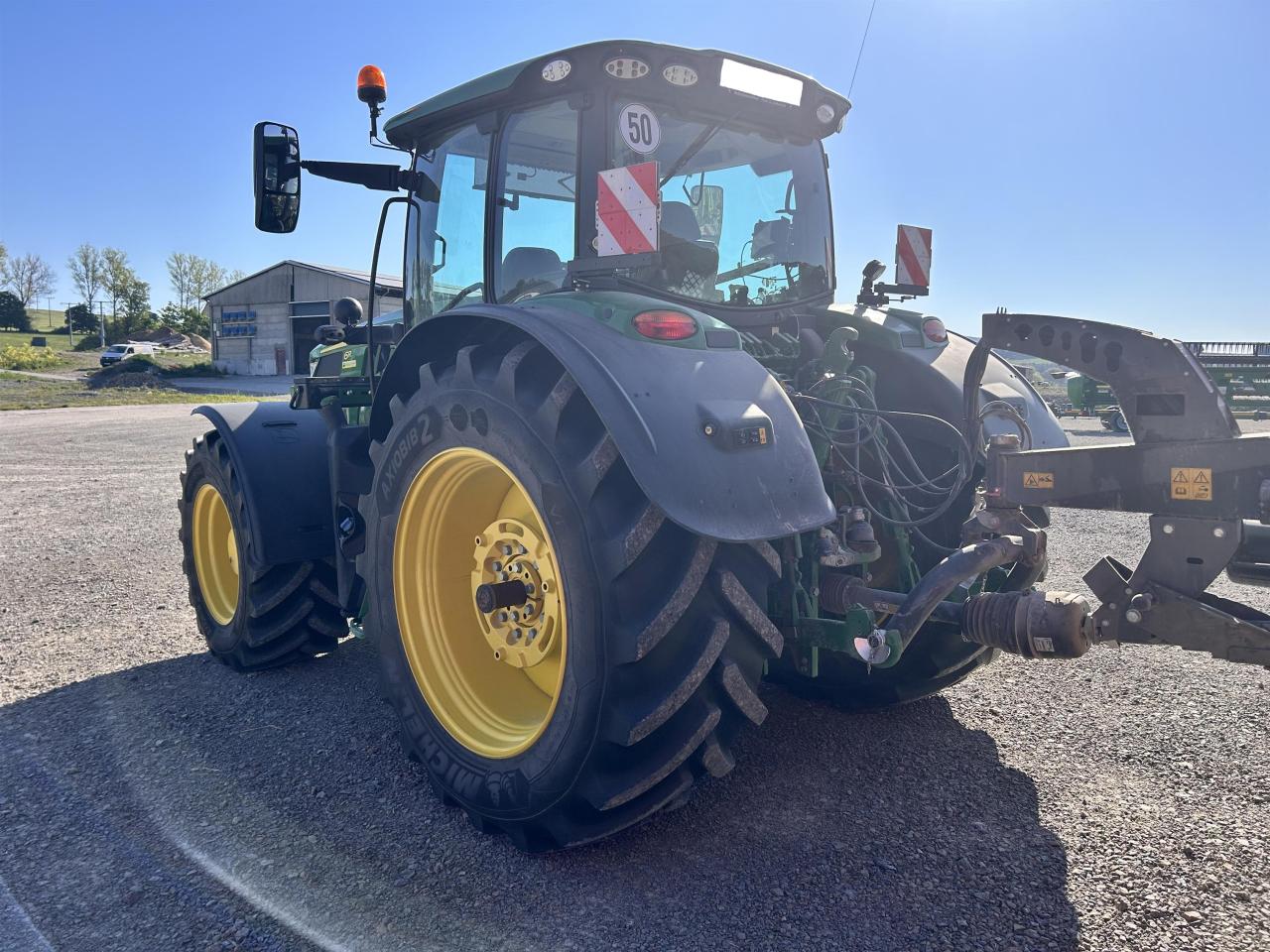 John Deere 6R 155 Right