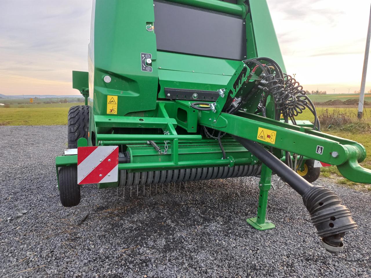 John Deere V461M Aerial