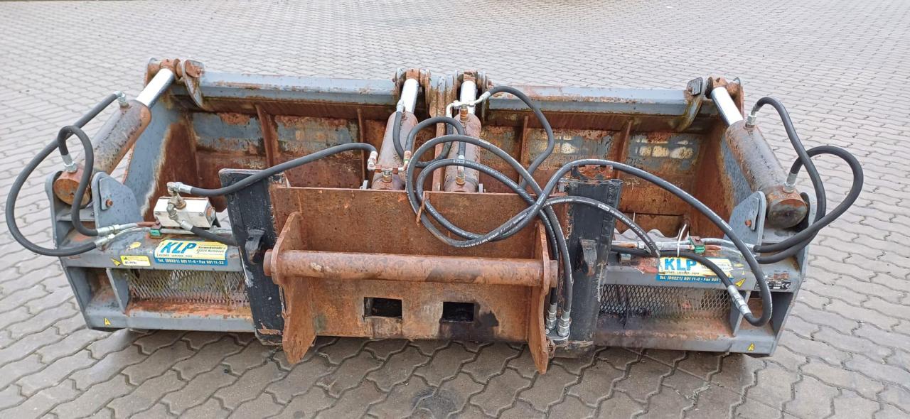 Manitou m. Manitou-Aufnahme Right