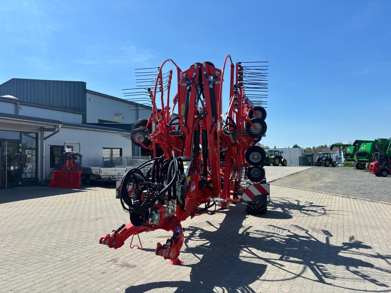 Kuhn GA 13231 Front