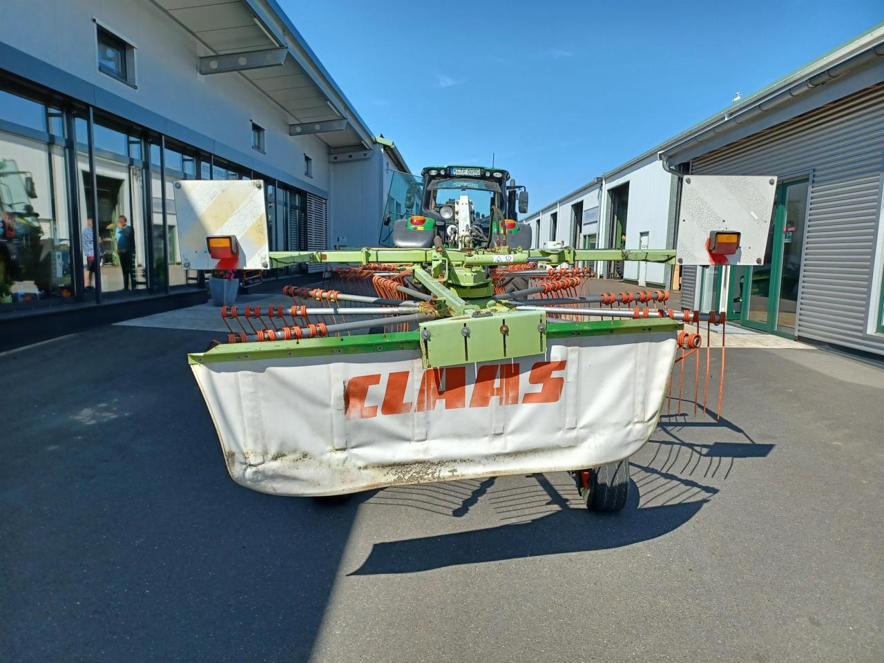 CLAAS Liner 650 Twin Rear